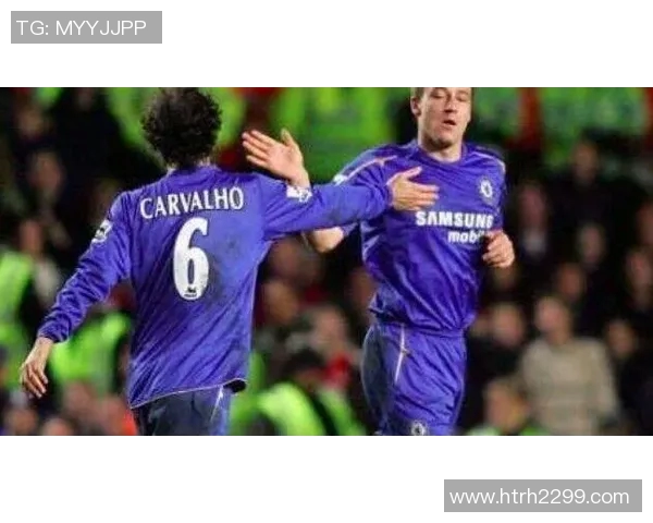 聚焦当今足坛星人物不同年龄段的成长轨迹与辉煌瞬间