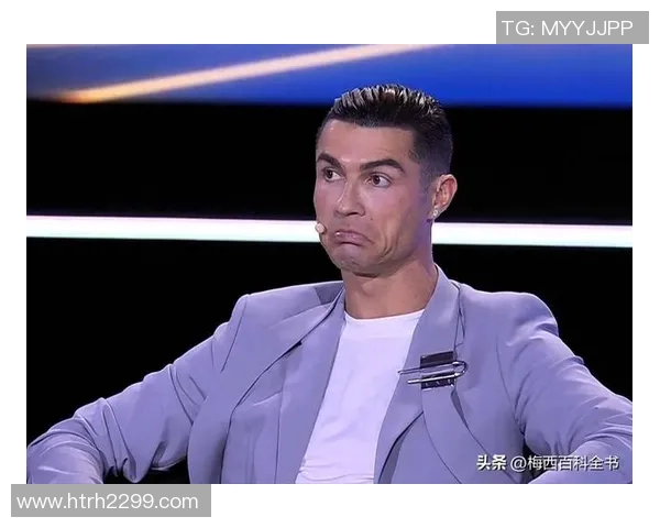 足球球星亲自开播与粉丝互动,揭秘训练生活与赛场背后的故事