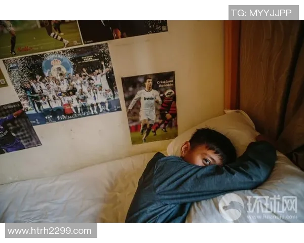 足球球星居家室内高效训练全攻略助你掌握专业提升秘诀